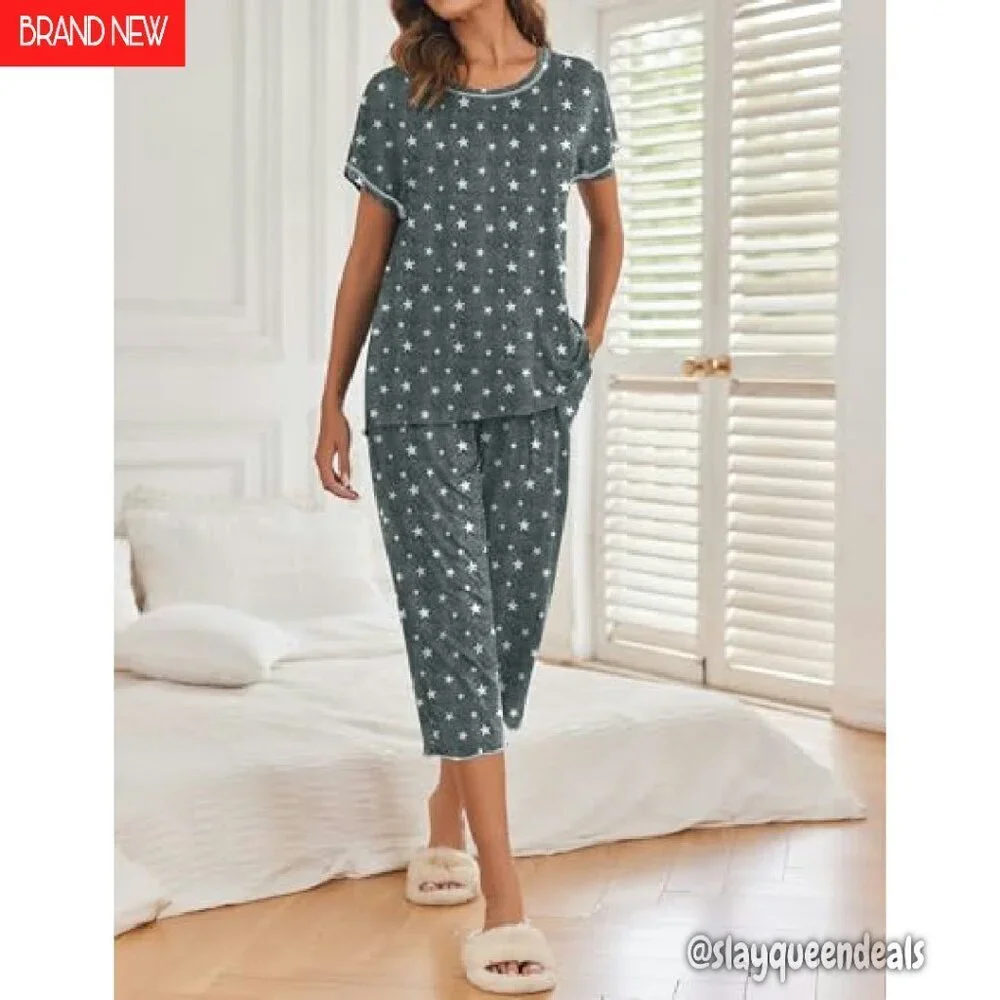 2 Pack Women's Pajama Set Short Sleeve Top Capri Pants Sleepwear